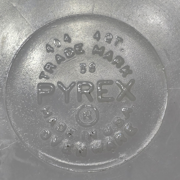 Pyrex Rare Vintage Flamingo Pink 4qt Bowl - Picture 3 of 7